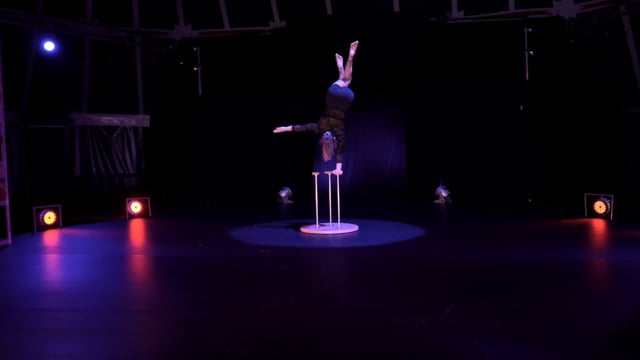 Video: Handstandakrobatik Darbietung